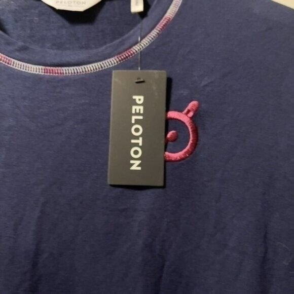 PELOTON Navy Blue Long Sleeved Stretch Pullover  Sweatshirt Crew Neck Very XL - Picture 6 of 11